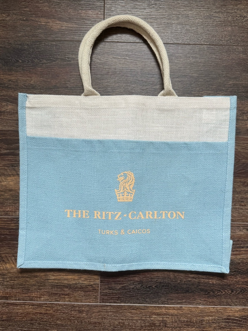 New beach bag Ritz Carlton Turks and Caicos